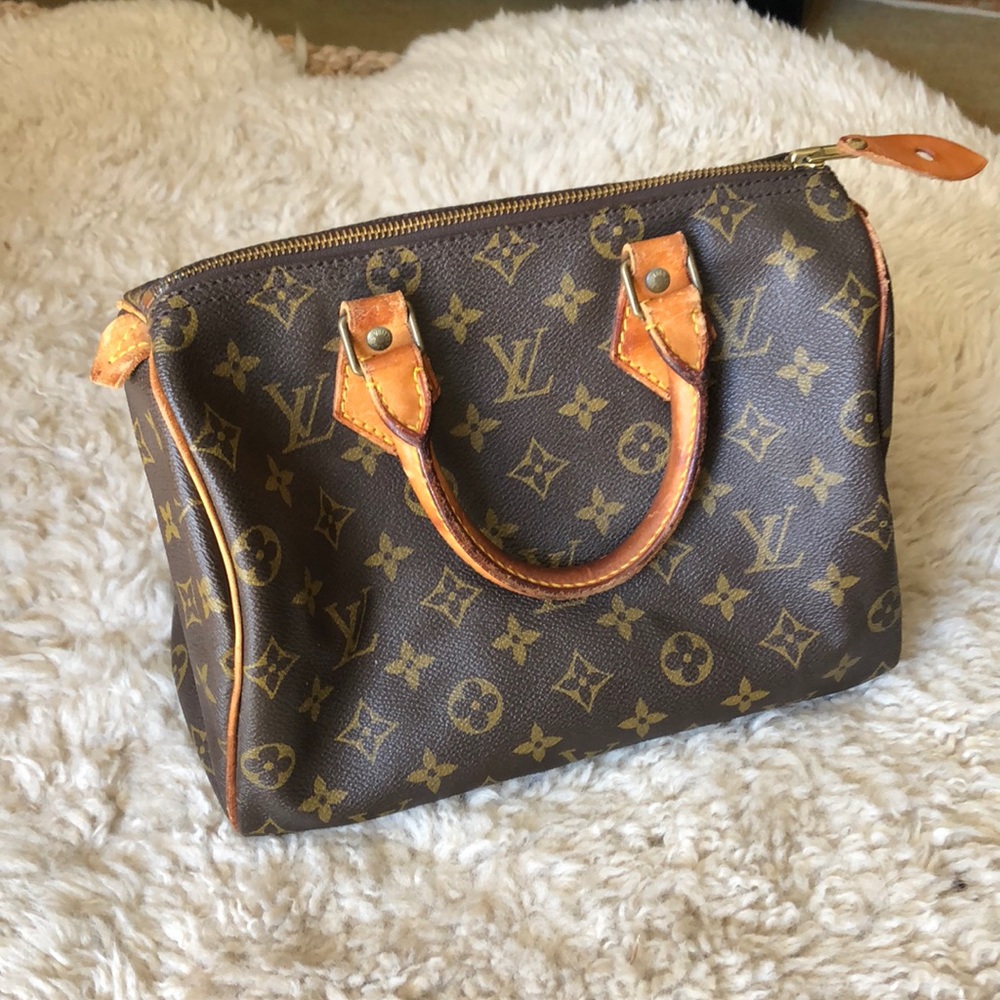 Louis Vuitton Speedy 25